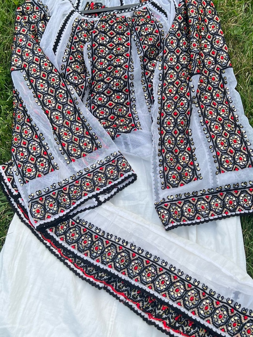 Ie long Romanian authentic Embroidered by hand White Maxi Dress - Picture 5 of 11